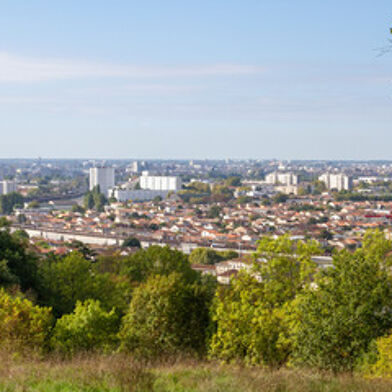 Commerce  120000 €