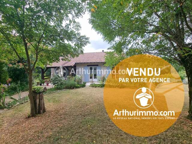 Semi plain-pied 100 m² 4 pièces, 2 chambres à Neuvic Sur L'Isle — photo du bien