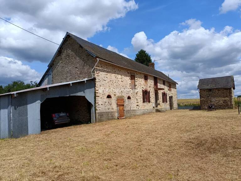 SAINT MARS DU DESERT EN MAYENNE- Longère T3 — photo 1