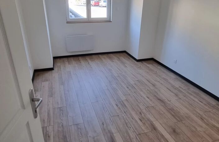 Bien vendu : Appartement 54 m² Fourmies (59610) — photo 3