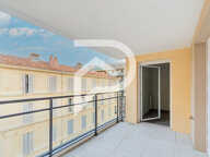 T2 44.87 m2 - LES CATALANS 13007 MARSEILLE + en sus place de parking en sous sousl — photo 3