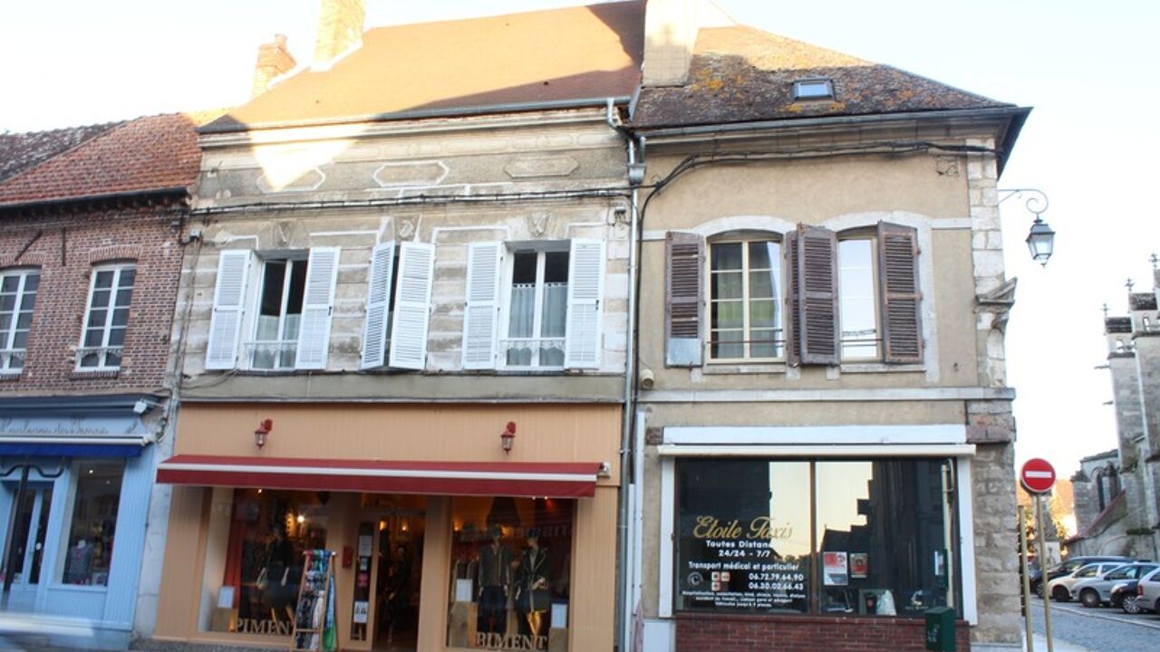 immeuble  pièces 160 m2 à vendre à Villeneuve-sur-Yonne (89500)