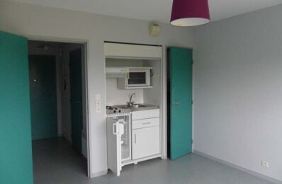location appartement 339 € CC /mois à proximité de Beaumont Saint-Cyr (86490)