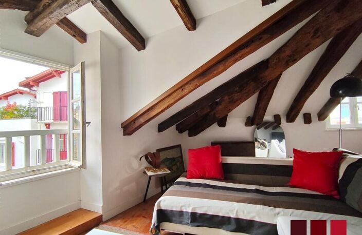 SAINT JEAN DE LUZ CENTRE HISTORIQUE (64500)  - T5 - CAVE — photo 4