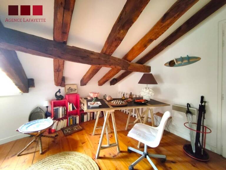 SAINT JEAN DE LUZ CENTRE HISTORIQUE (64500)  - T5 - CAVE — photo 1