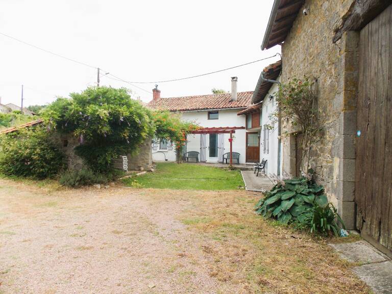 Maison de campagne — photo 1