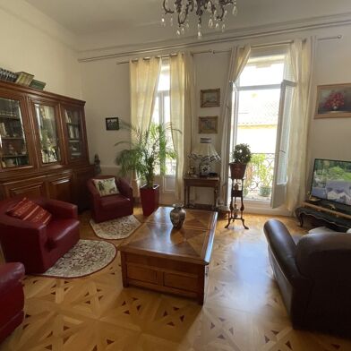 Appartement 5 pièces 259000 €