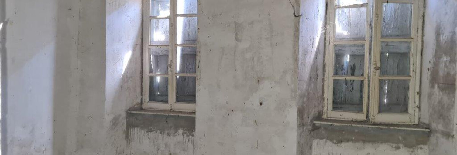 Maison 10 Pièces 170 m² à vendre à Val-de-Sos (09220)