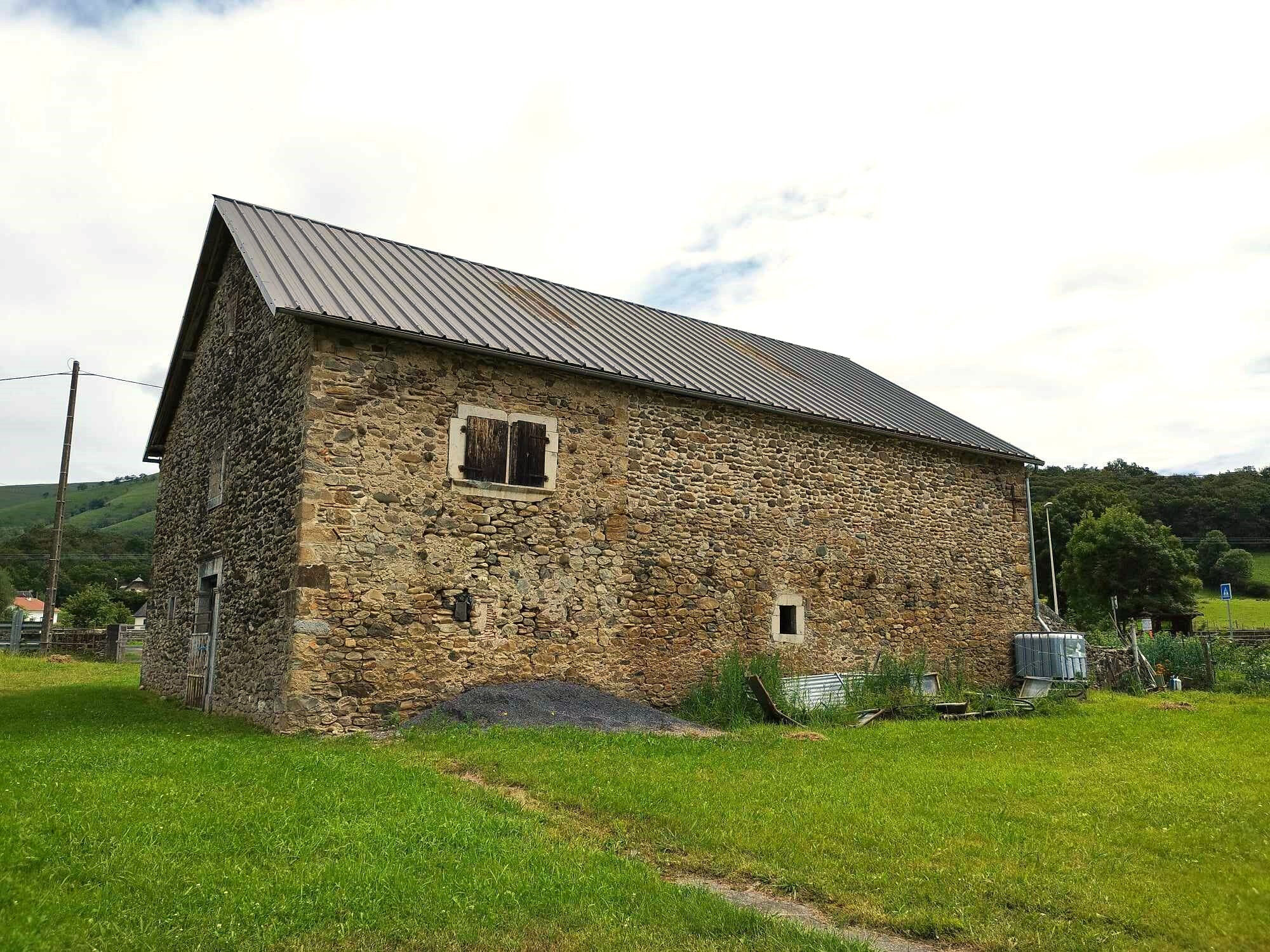 Villa / Maison  T1 à vendre Tardets-Sorholus 64470