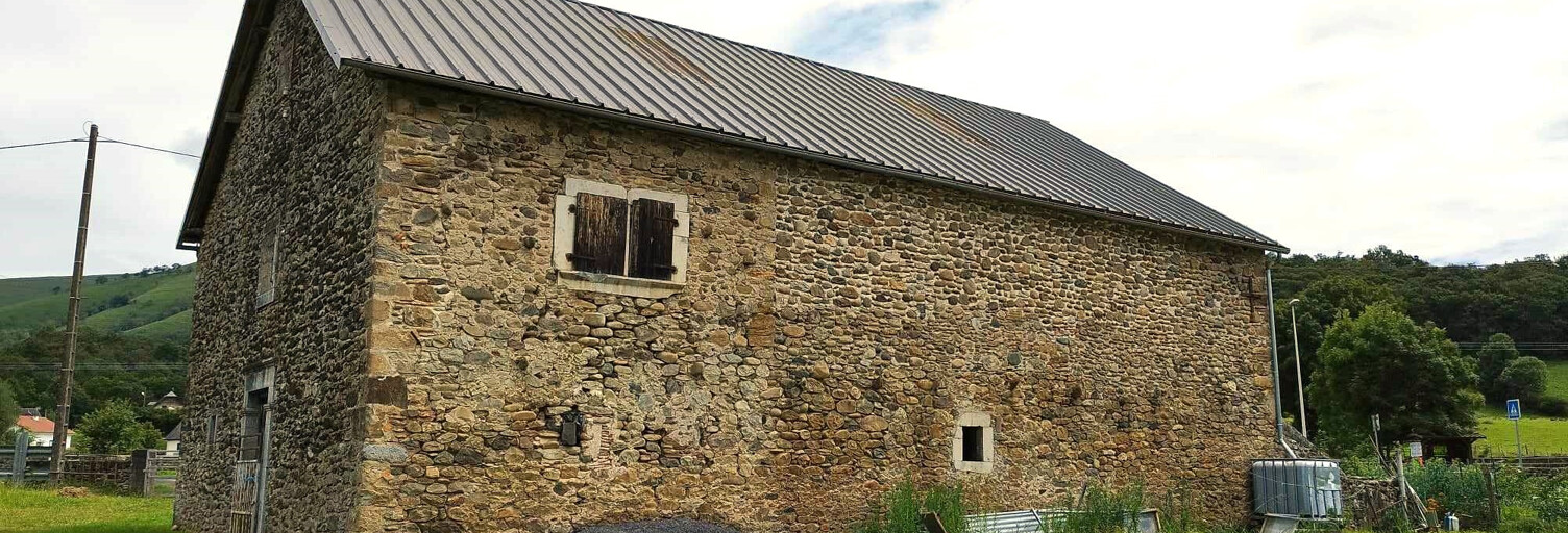 Maison 1 Pièce 300 m² à vendre à Tardets-Sorholus (64470)