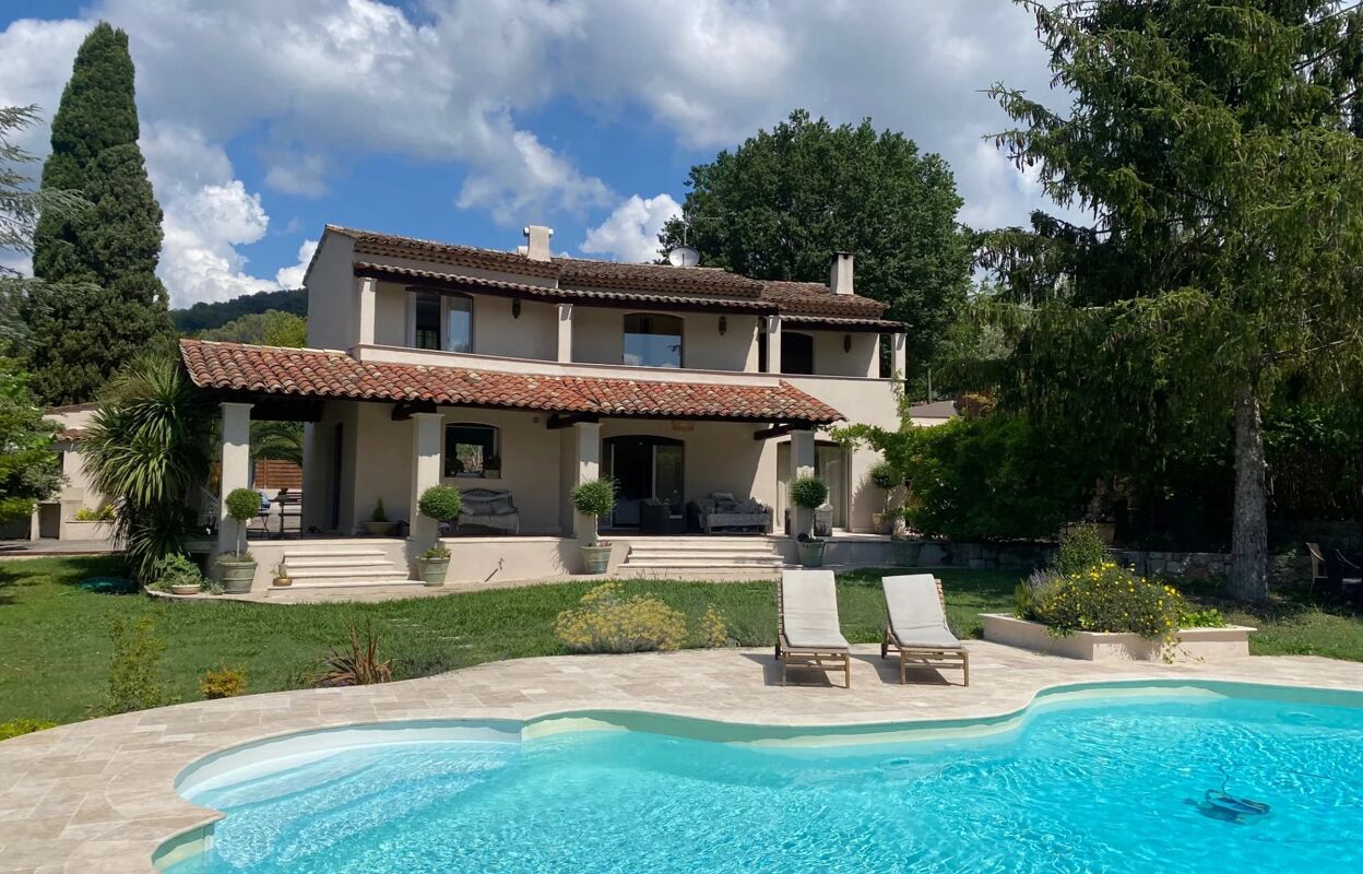 maison 6 pièces 180 m2 à vendre à Grasse (06130)