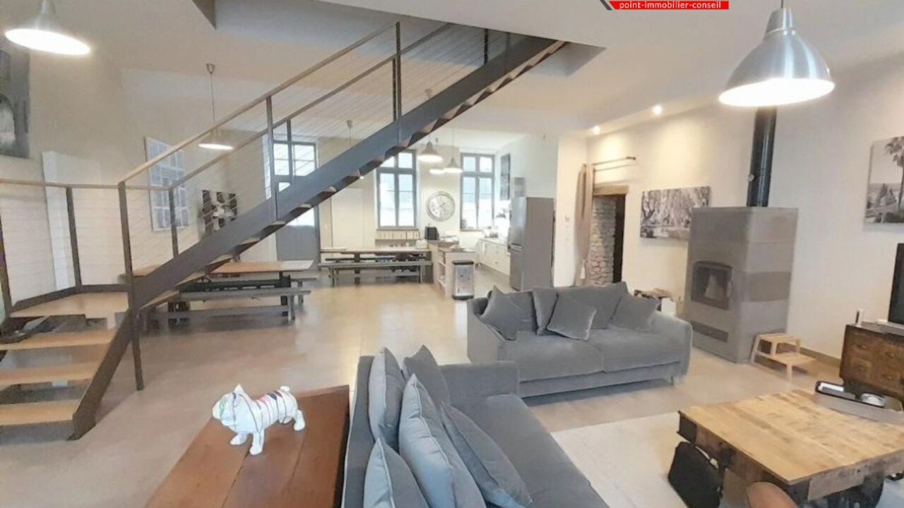 maison 11 pièces 403 m2 à vendre à Castelnau-Montratier (46170)