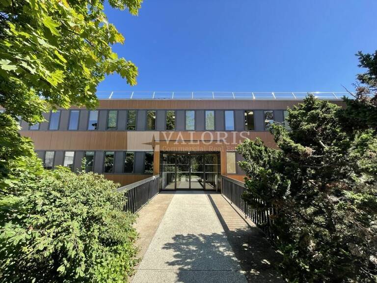 BUREAUX à LOUER — photo 1