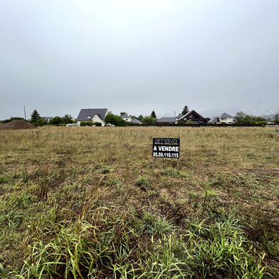 Terrain  57300 €