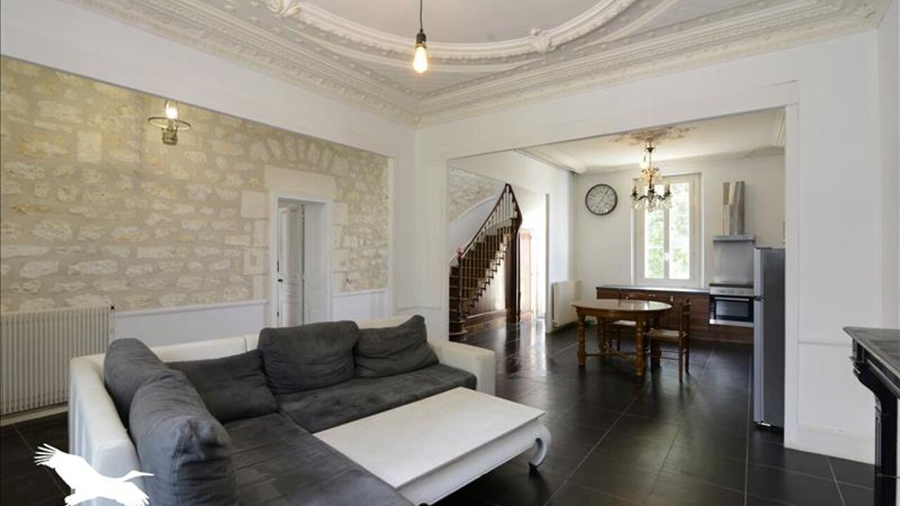 maison 8 pièces 200 m2 à vendre à Ruelle-sur-Touvre (16600)