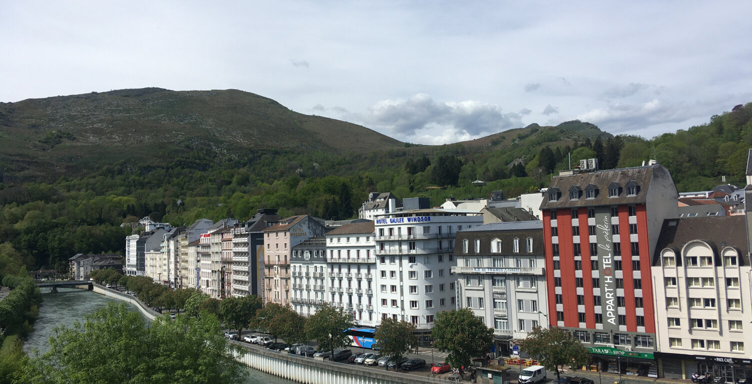LOURDES SANCTUAIRES - STUDIO BALCON VUE — photo 1