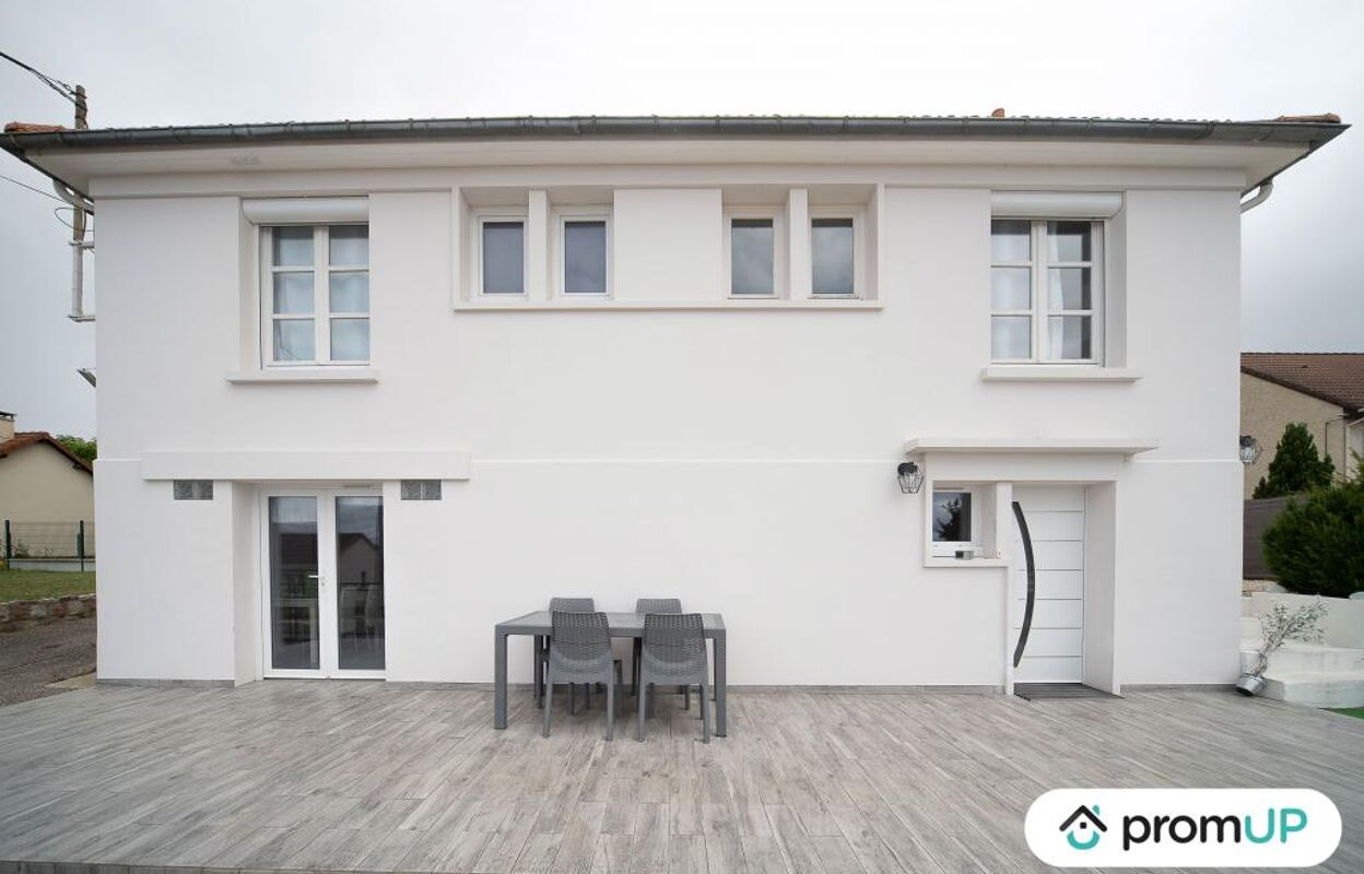 maison 5 pièces 100 m2 à vendre à Saint-Germain-des-Fossés (03260)