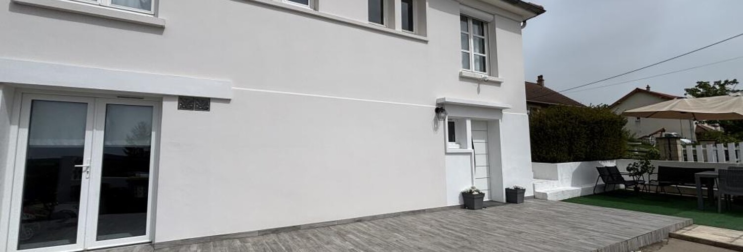 Maison 5 Pièces 115 m² à vendre à Saint-Germain-des-Fossés (03260)