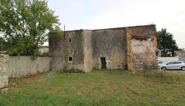 Villa / Maison 2 pièces  à vendre Pons 17800