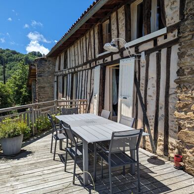 Maison 7 pièces 322 m²