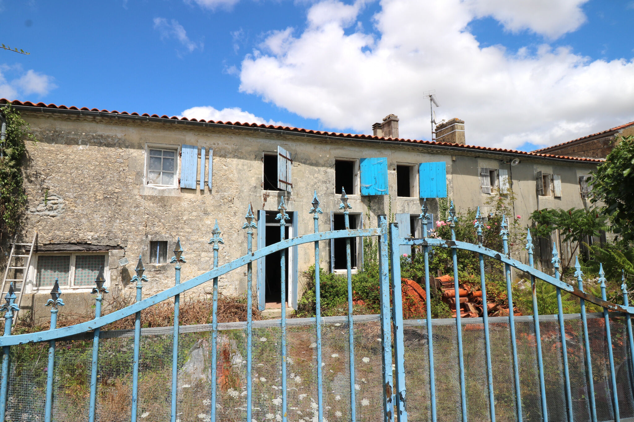 Villa / Maison 3 pièces  à vendre Saint-Jean-d'Angély 17400