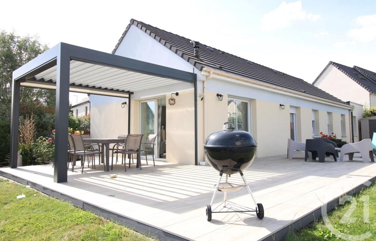 maison 6 pièces 114 m2 à vendre à Berteaucourt-Lès-Thennes (80110)