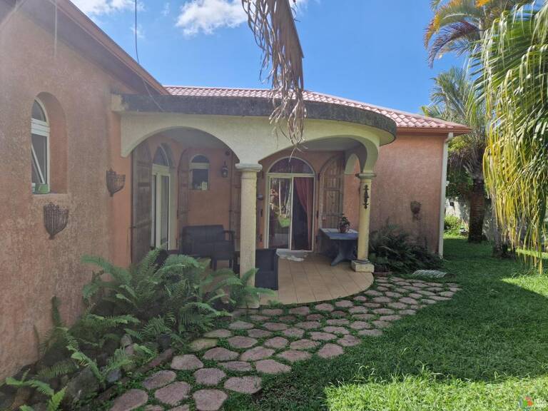 MAISON A VENDRE BRAS-PANON ILE DE LA REUNION — photo 1