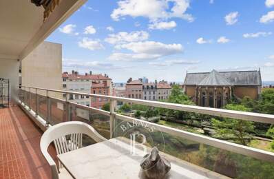 Lyon 4 - Croix Rousse / Gros Caillou - Appartement au 4ème étage de 112,74 m² - Terrasse 18 m²  - Vue Rhône et Monument - 4 Chambres - place de parking — photo du bien