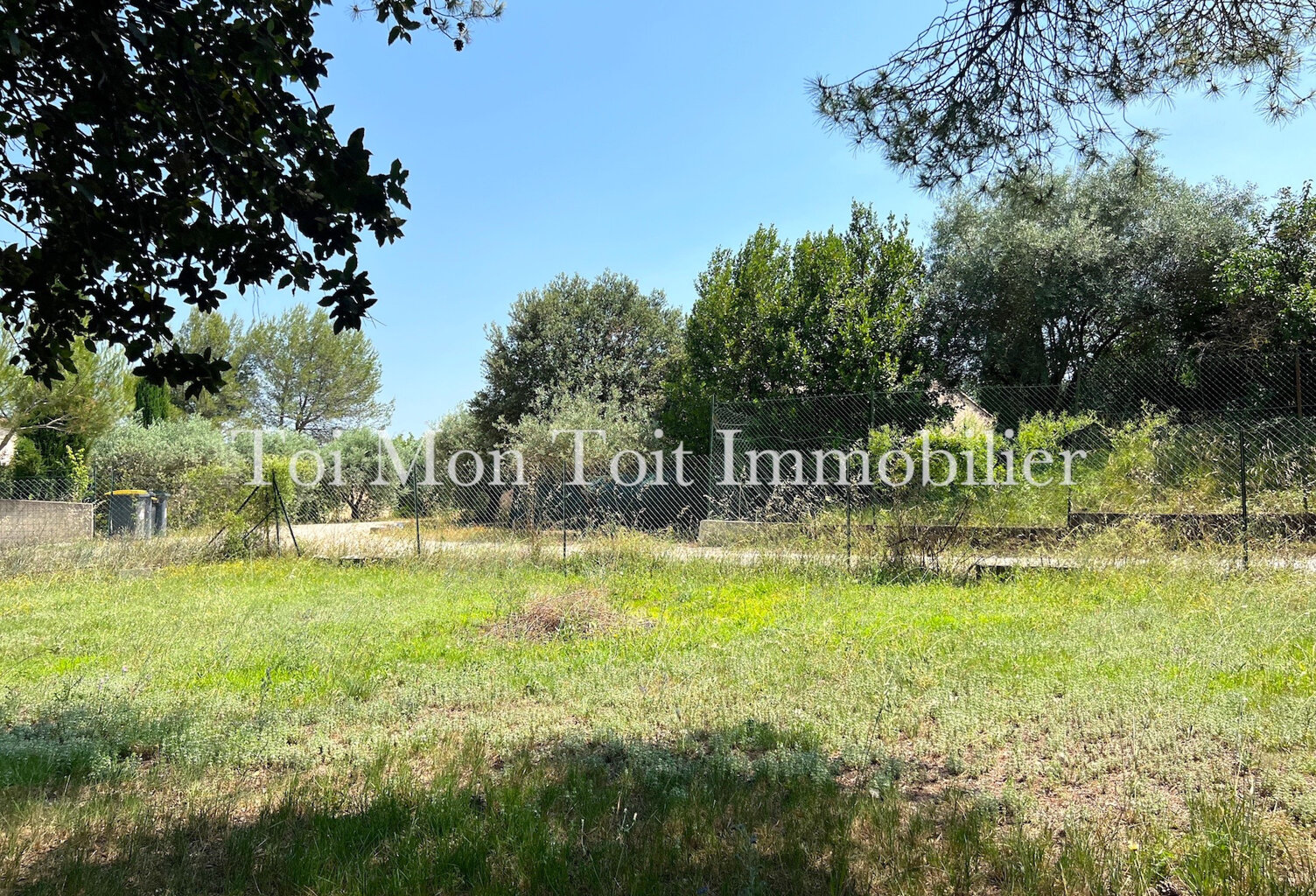 EXCLUSIVITE TMT - Terrain en partie constructible de 500m2 — photo 1