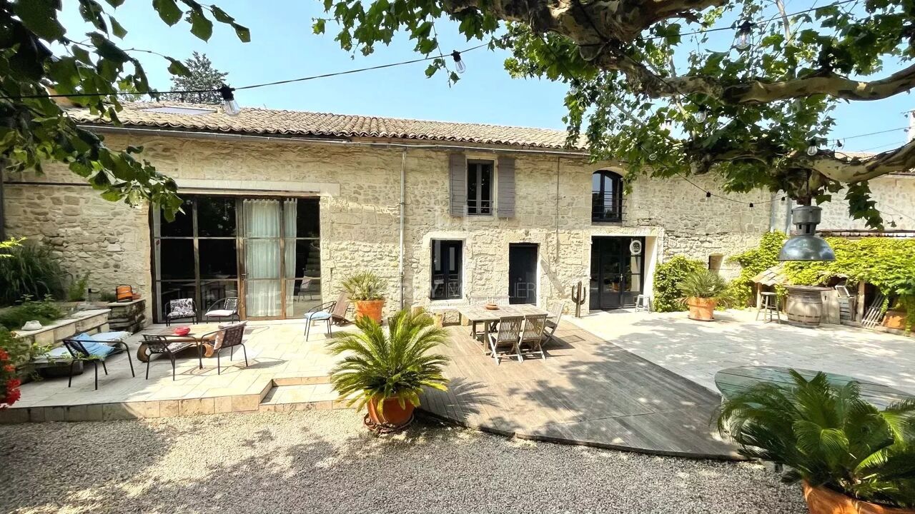maison 10 pièces 365 m2 à vendre à Saint-Rémy-de-Provence (13210)
