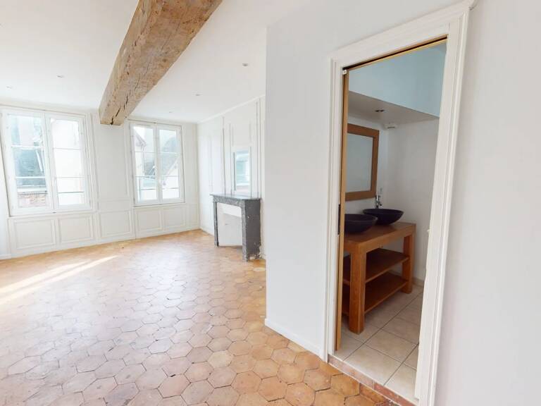 A Louer Studio en Basse Ville de CHARTRES — photo 1