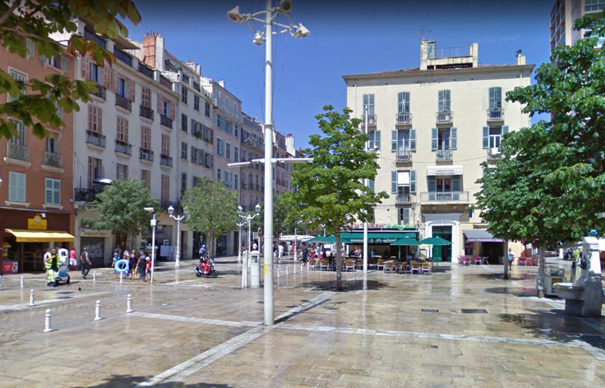 appartement 2 pièces 51 m2 à vendre à Toulon (83000)