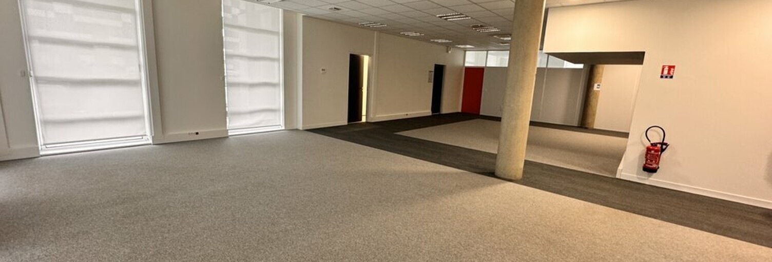 Bureau  228 m² à louer à Tours (37200)
