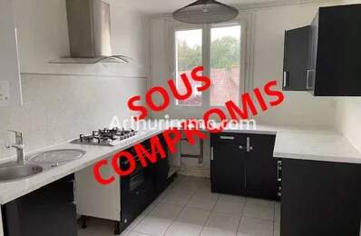 BLEVILLE CENTRE BEL APPARTEMENT DUPLEX F3 — photo du bien