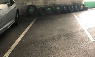 Garage   m² à louer à Avignon (84000)