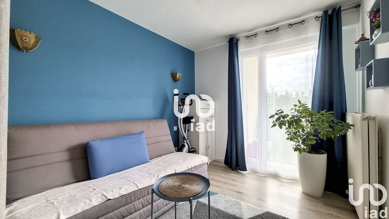 appartement 4 pièces 79 m2 à vendre à Courcouronnes (91080)