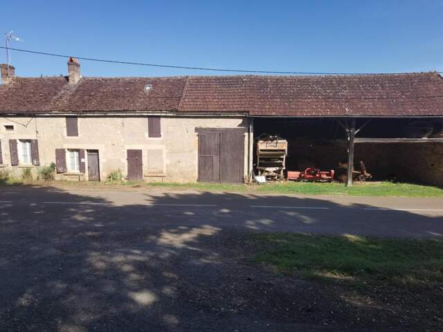 ANCIENNE FERMETTE DE PLAIN PIED — photo du bien