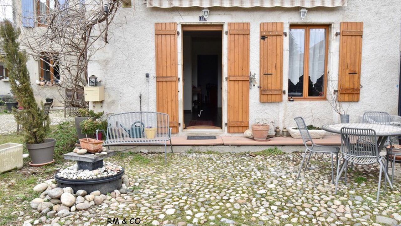 maison 5 pièces 159 m2 à vendre à Saint-Genis-Pouilly (01630)