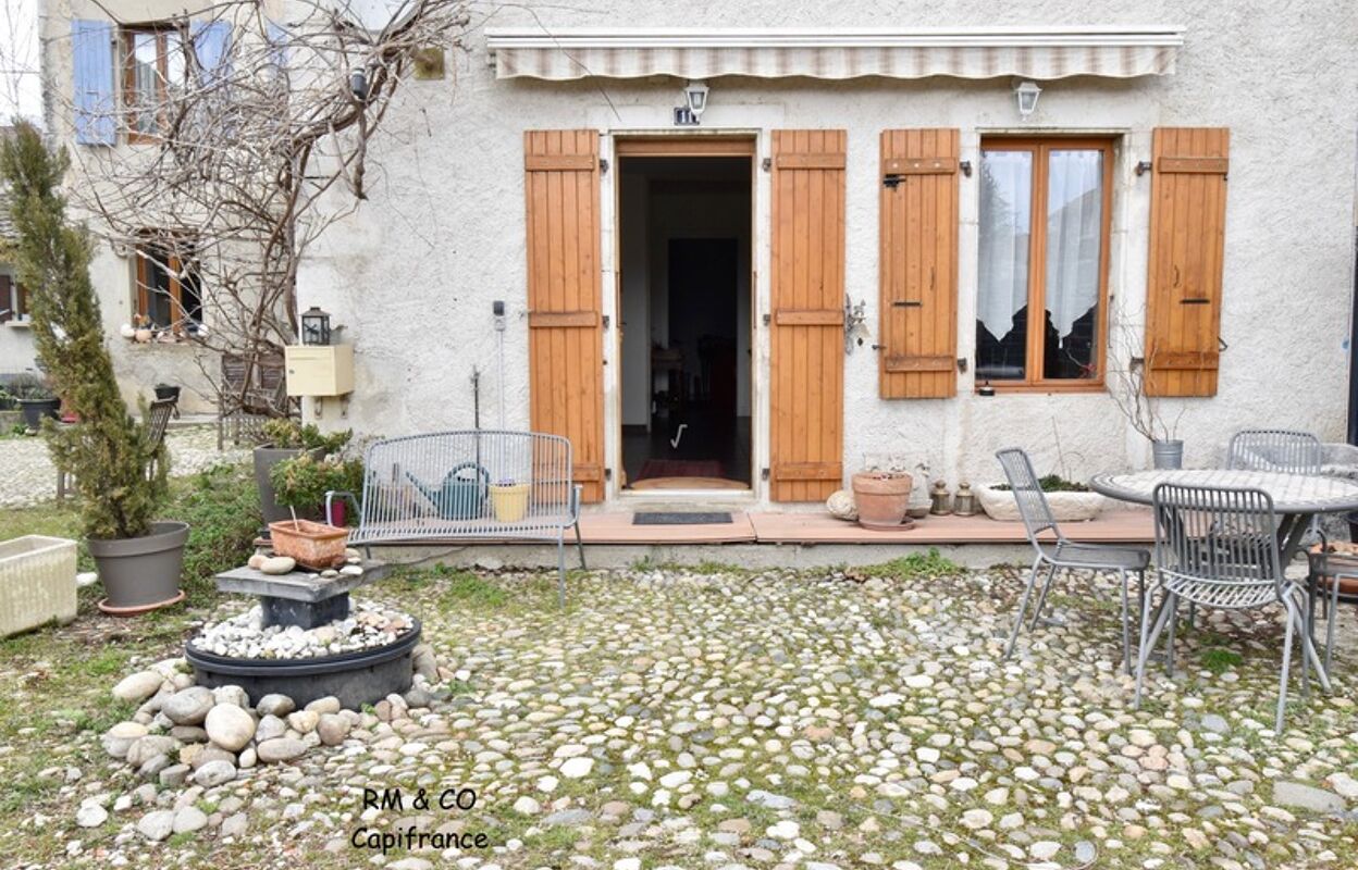 maison 5 pièces 159 m2 à vendre à Saint-Genis-Pouilly (01630)