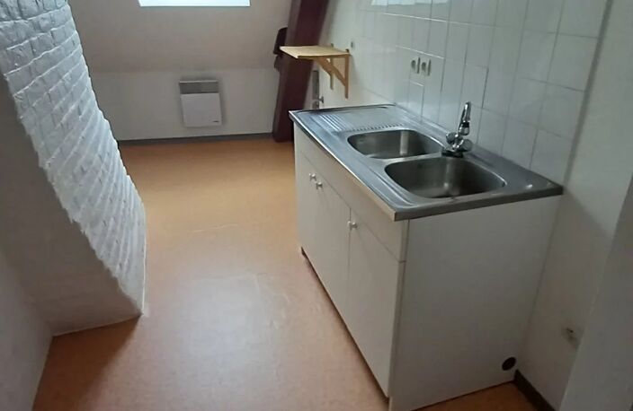 Location appartement   à Solre-le-Château (59740) — photo 2