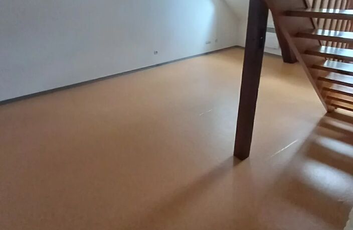 Location appartement   à Solre-le-Château (59740) — photo 4