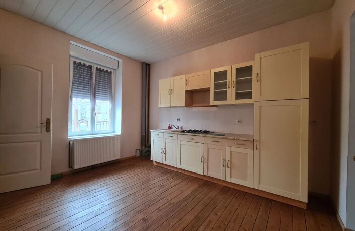 Bien vendu : Appartement 51 m² Hirson (02500) — photo 2