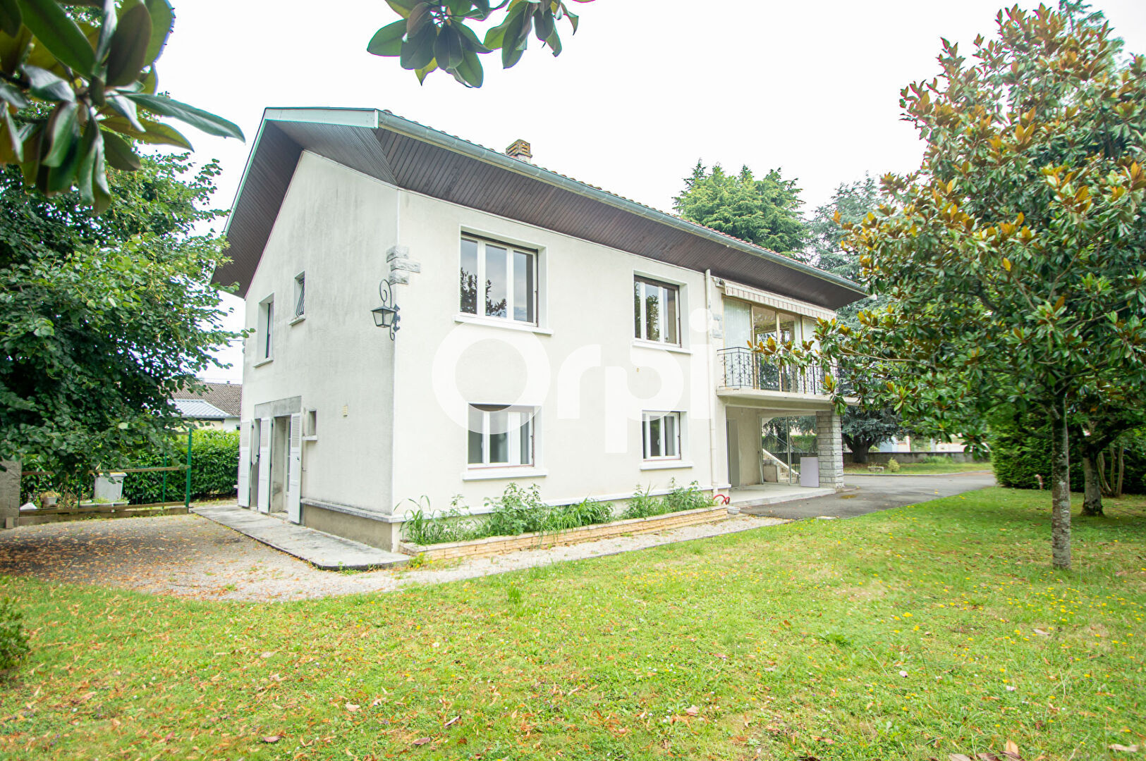 Villa / Maison  T7 à vendre Rontignon 64110