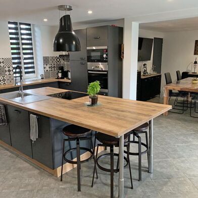 Maison 4 pièces 256470 €