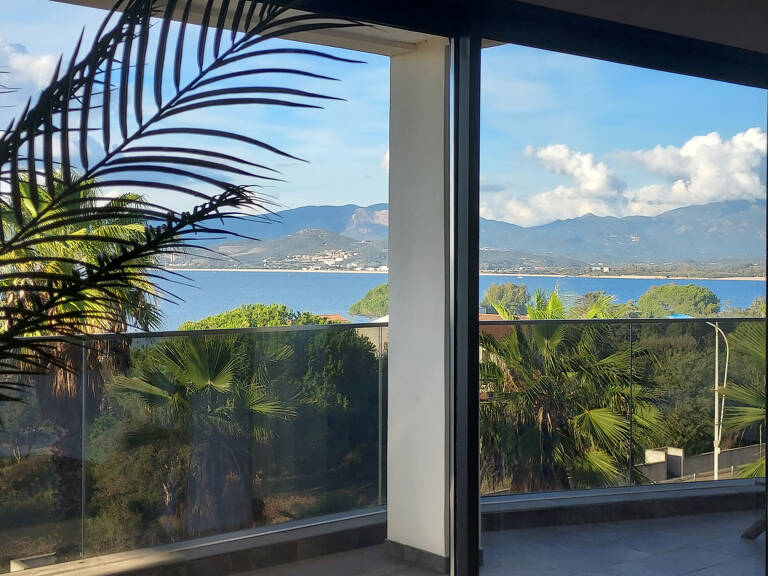 Porticcio magnifique T4 dernier étage vue mer vaste terrasse — photo 1