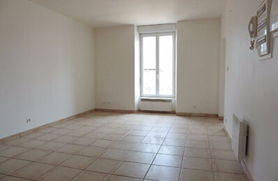 location appartement 486 € CC /mois à proximité de La Canourgue (48500)