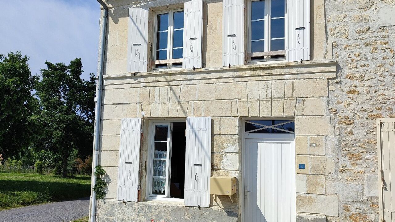 maison 4 pièces 90 m2 à vendre à Écoyeux (17770)