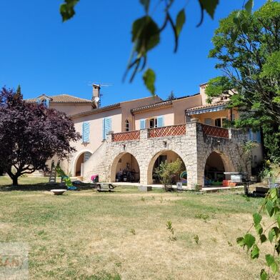 Maison 9 pièces 335000 €