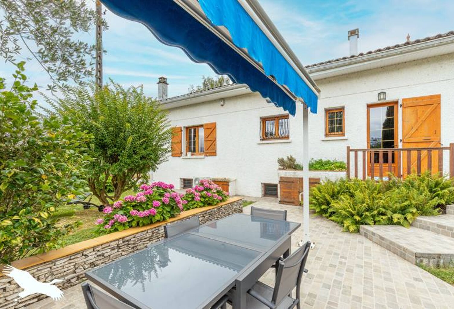 Villa de 6 pièces principales — photo 1