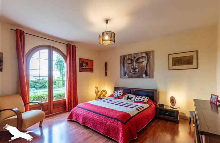 Villa de 6 pièces principales — photo 2